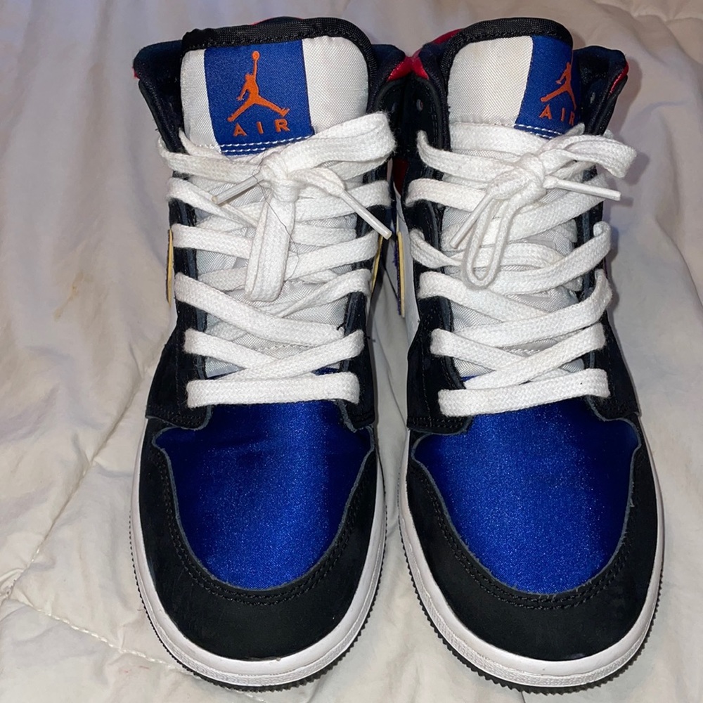 Air Jordan 1 Mid Se (Gs) Gem